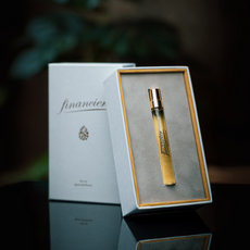 Financier Perfume – LUXURY GIFT WRAP