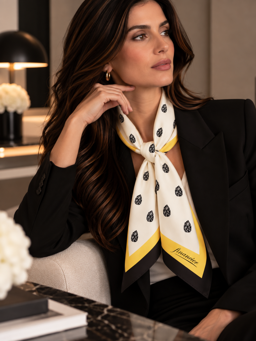 Financier Silk scarf Gold