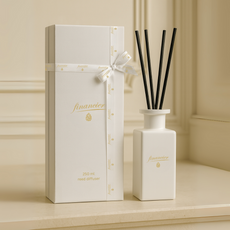 Reed Diffuser Financier - LUXURY GIFT WRAP